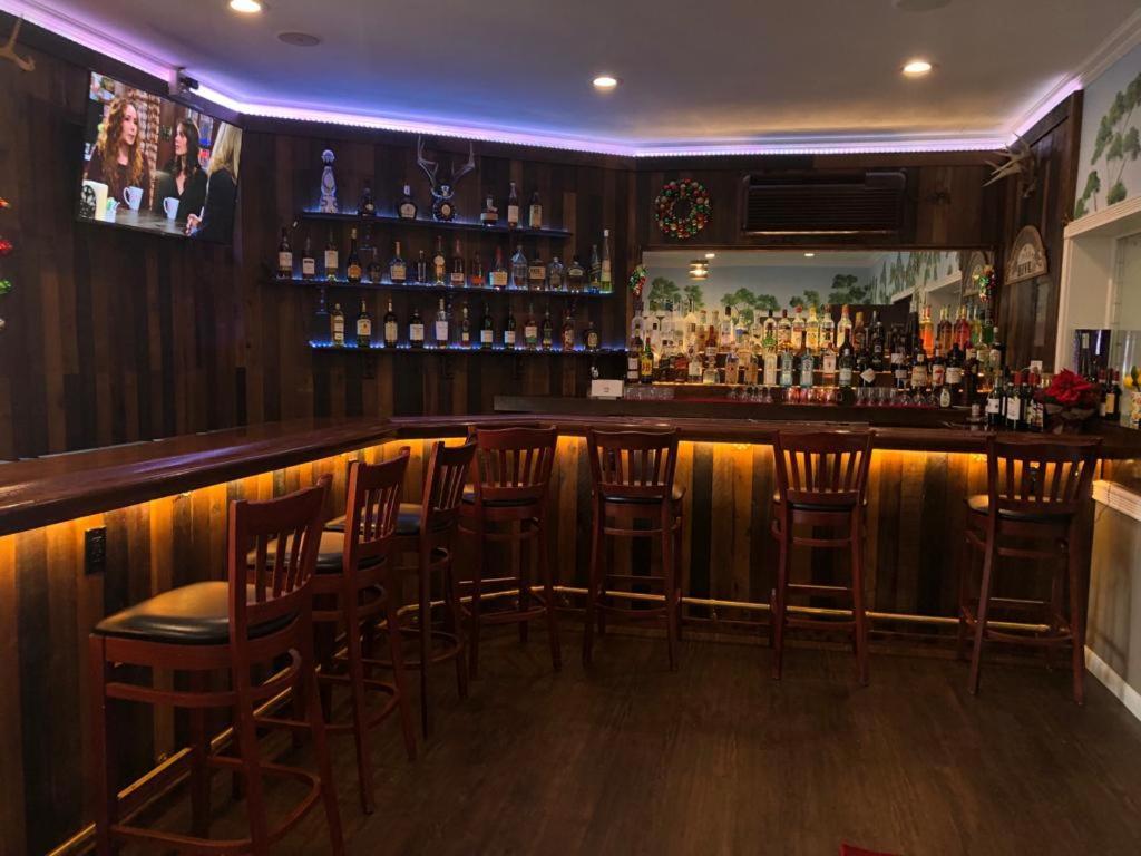 Jones Beach Hotel Wantagh Екстер'єр фото